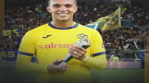 国际榜单揭晓：坎贝尔跻身百强行列首位，克鲁斯维克名列第216位。